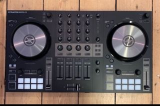 Controlador DJ Traktor S3 Nuevo