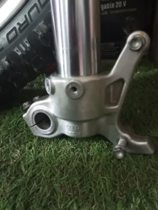 Horquilla KTM LC4 completa con tijas originales
