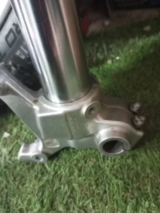 Horquilla KTM LC4 completa con tijas originales