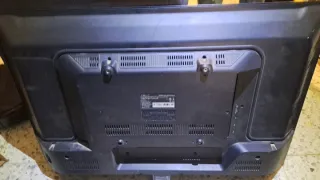 Televisor Nevir Negro