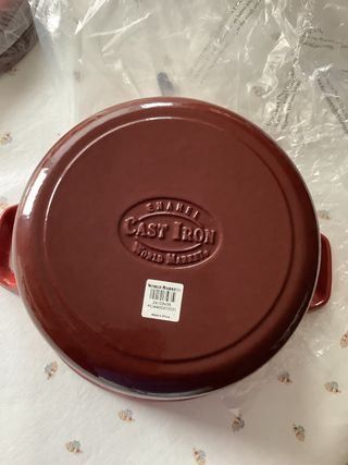 Cazuela de hierro roja 5QT sin estrenar