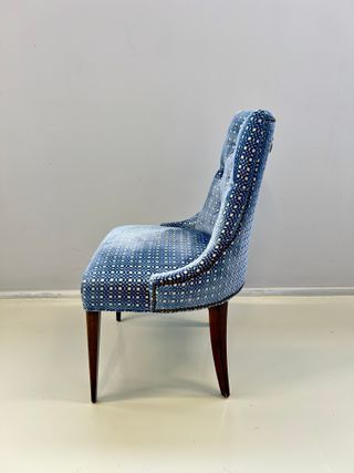 Pareja Sillas Baker Tapizadas Modelo B