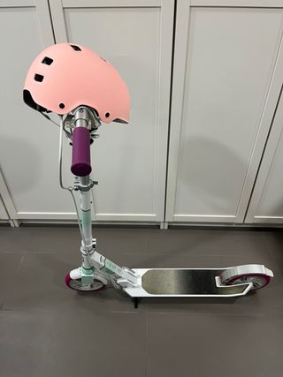 Patinete Oxelo MID 9 niña. Regalo casco protector