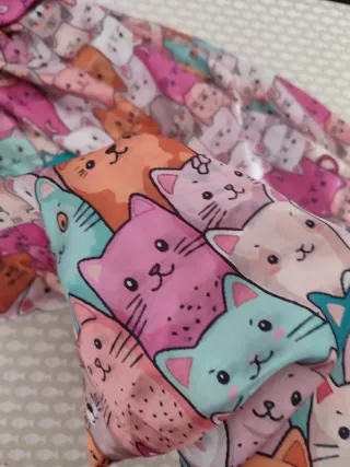 Pañuelo gatitos multicolor