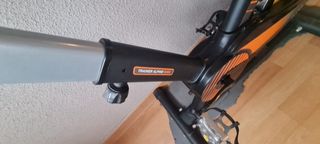 Bicicleta de Spinning Naranja y Negra