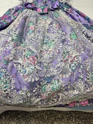 Traje Niña Fallera Morado Flores Encaje