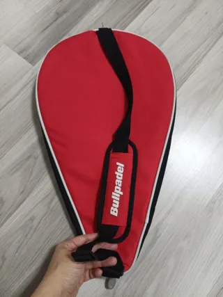 NUEVO: Funda paletero pádel Bullpadel