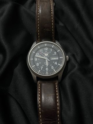 Reloj Seiko 5 Sports Military  ¡SE ADELANTA!