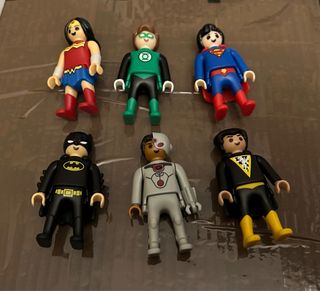 Pack Figuras Playmobil Kinder Superhéroes