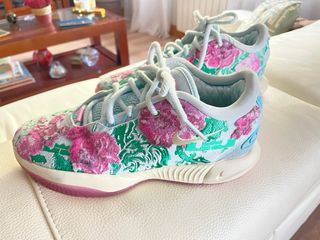 Zapatillas Baloncesto Lebron XXI Florales Talla 42