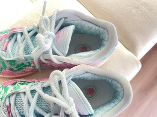 Zapatillas Baloncesto Lebron XXI Florales Talla 42