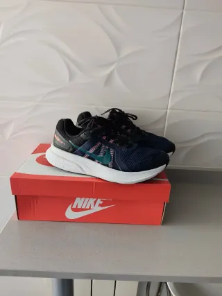 Nike Run Swift 2 zapatillas Mujer negro/verde azul