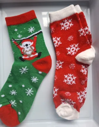 Calcetines Navideños Santa y Copos Nieve