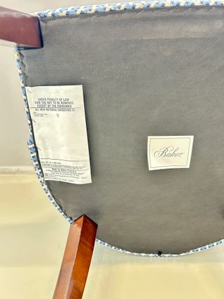 Silla Baker tapizada modelo D