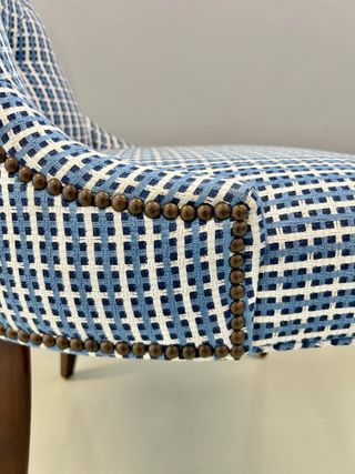 Silla Baker tapizada modelo D