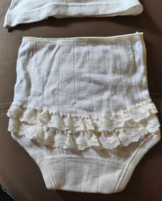 Conjunto camiseta y braguita niña T6