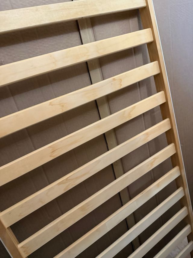 Cuna blanca para bebé