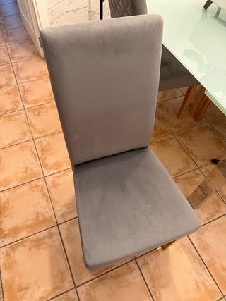 Mesa extensible 6-8 personas + 4 sillas