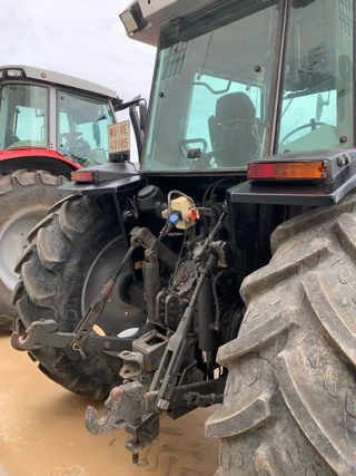Tractor Massey Ferguson 3095