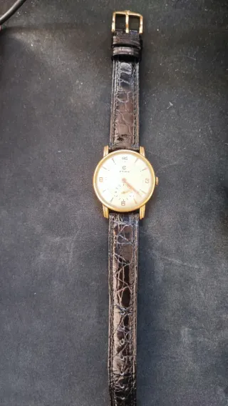 Reloj Cyma Oro 18 a cuerda