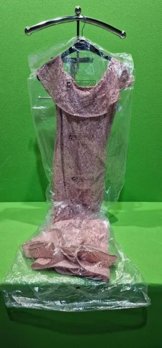 Gina Bacconi Vestido largo de encaje ESTRENAR