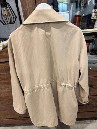 Gabardina Pimkie beige mujer