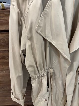 Gabardina Pimkie beige mujer