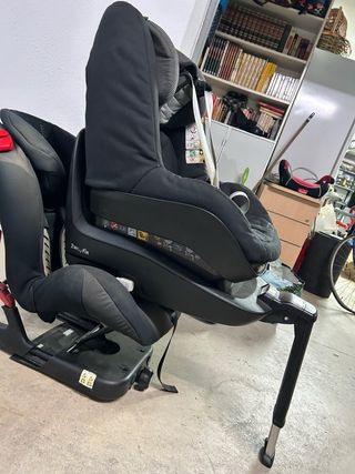 Maxi-Cosi Pearl + Base 2wayFix