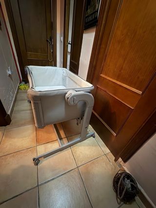 Cuna colecho Chicco Next2Me Magic Gris