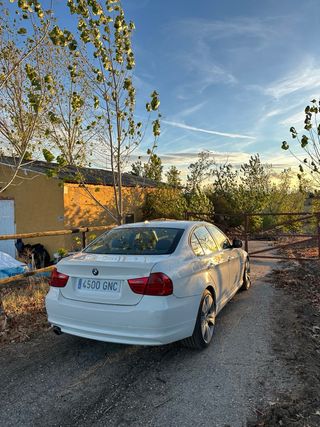 BMW Serie 3 320d LCI 2009