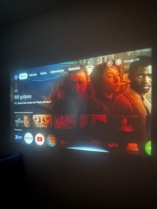 Proyector WIMIUS Negro y Dorado