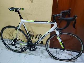 Bicicleta Carretera Cannondale CAAD10
