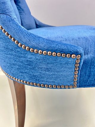 Silla Baker tapizada modelo E