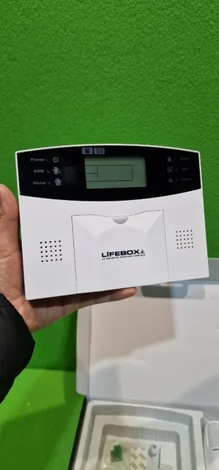 Sistema de Alarma para Casa/  Negocios