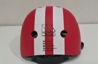 Casco nuevo infantil rojo con estrella blanca Molt