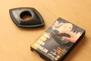 Cepillo quitapelusas para mascotas