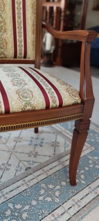 Mesa de comedor estilo inglés