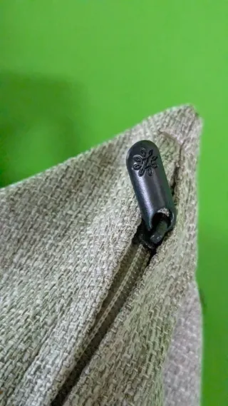 Zinus Aidan Grande Silla Sling