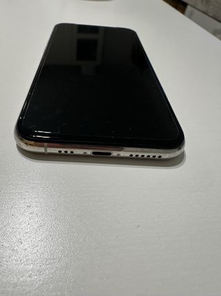 iPhone 11 Pro 64GB – FUNCIONA