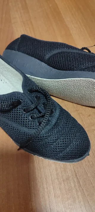 Zapatos calados mujer con cordones