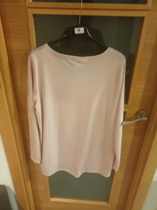 Blusa BENOTTI rosa con lentejuelas plateadas