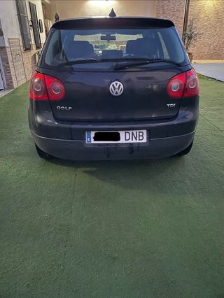 Volkswagen Golf V