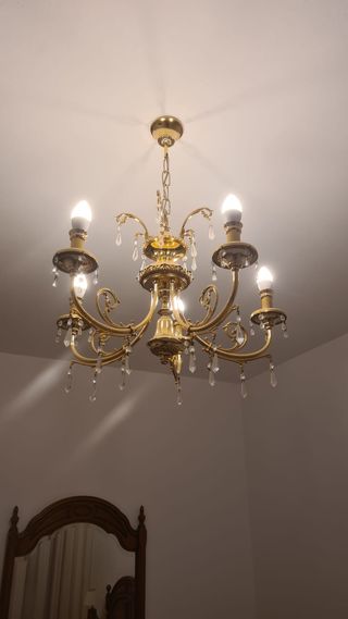 Habitación de castaño