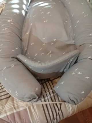 Nido ergonómico para bebé VOKSI