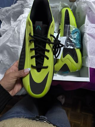 Zapatillas Adidas Baloncesto Verde y Negro