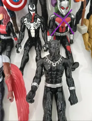 13 Figuras Marvel Titan Hero