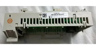 Schneider Electric 172JNN21032 Acoplador