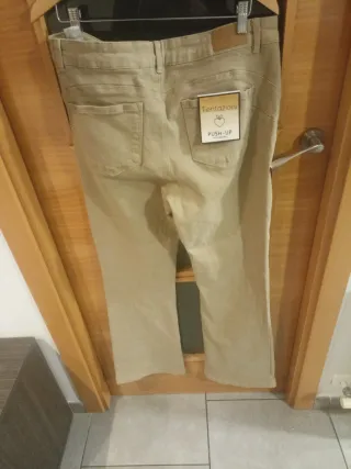 Pantalón mujer beige