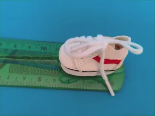 Deportivas Muñeca Labubu Blancas