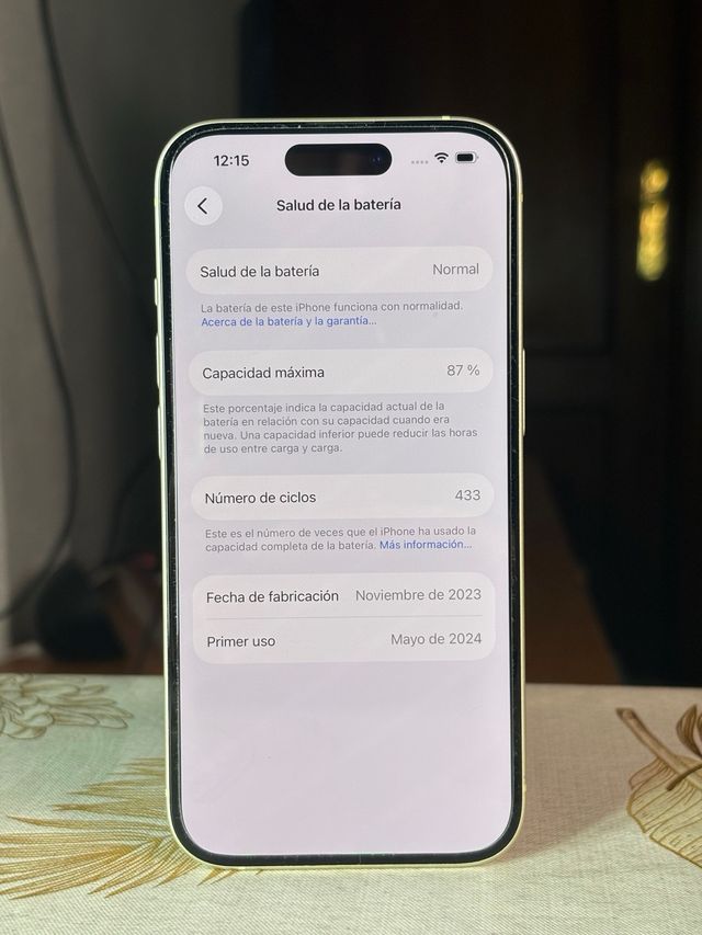 iPhone 15 128GB 88% Batería
